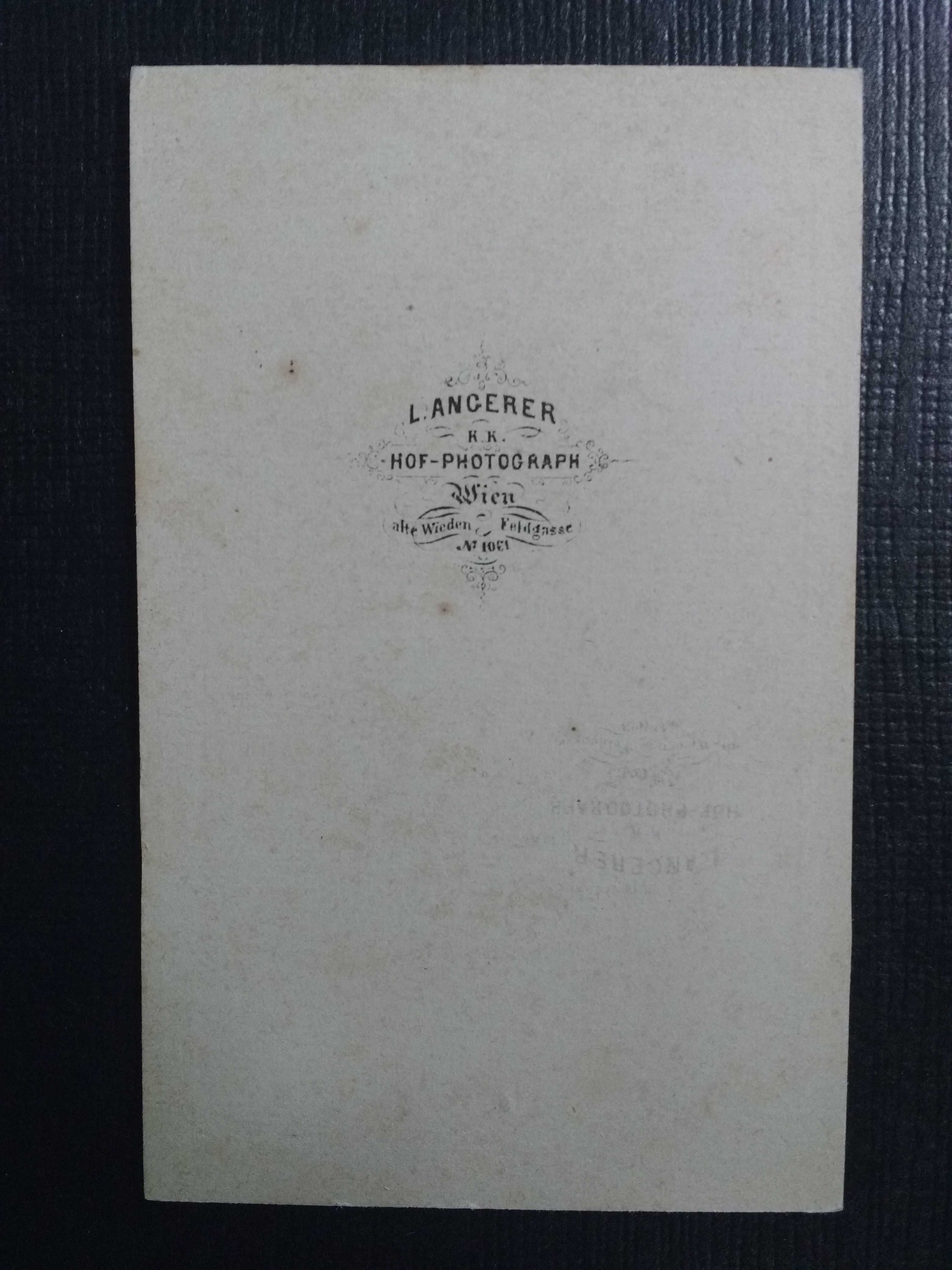 Álbum de fotografias de figuras ilustres de cerca de 1860