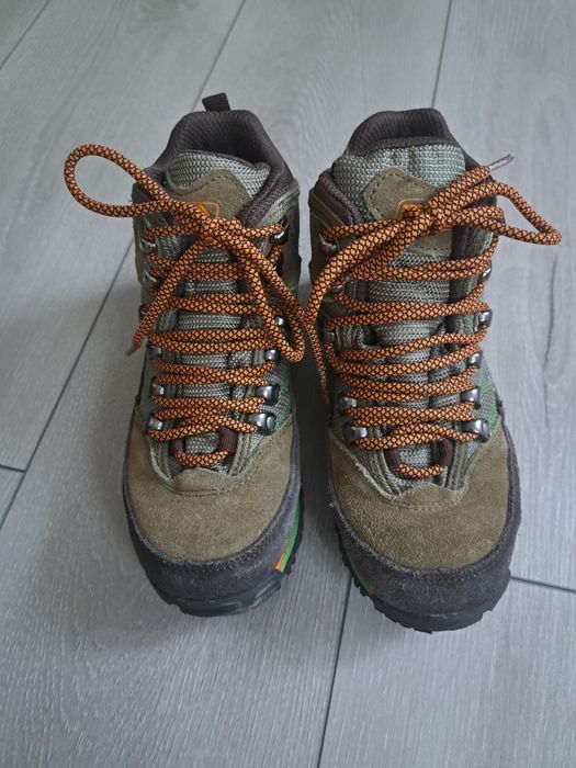 Buty zimowe chłopięce Sprandi z CCC rozmiar 33 (21cm)