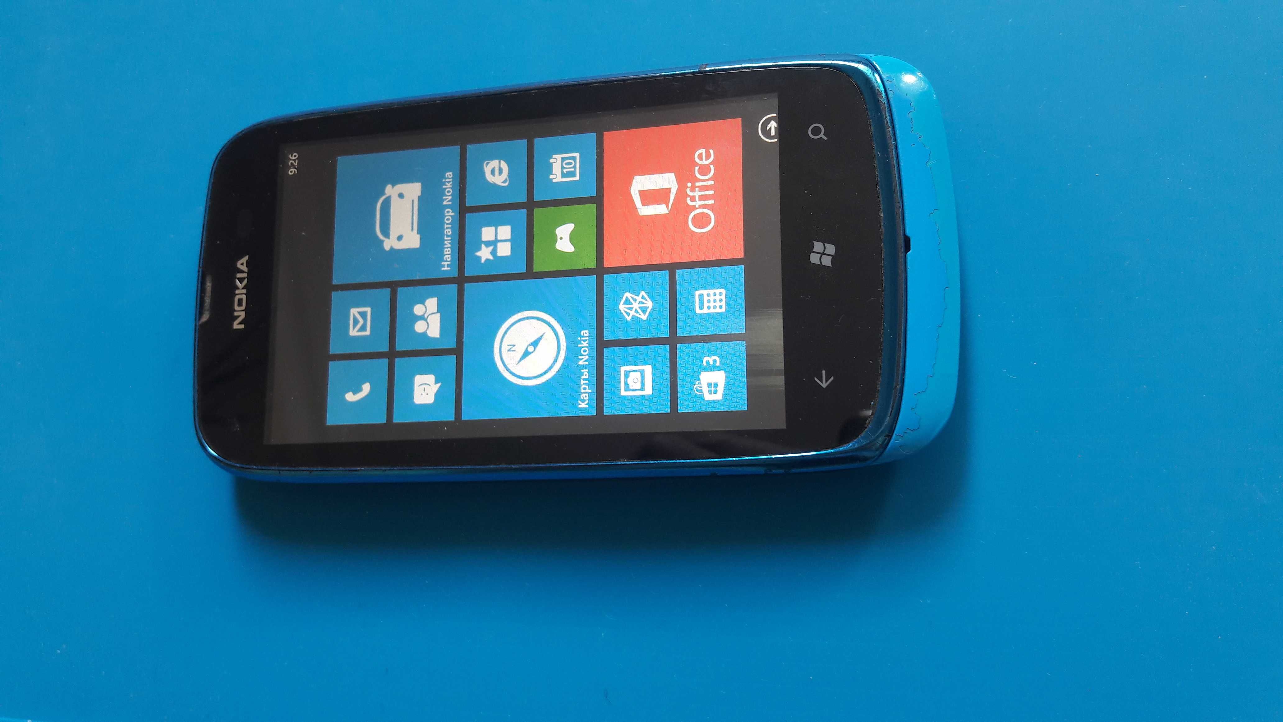 Смартфон Nokia Lumia 610