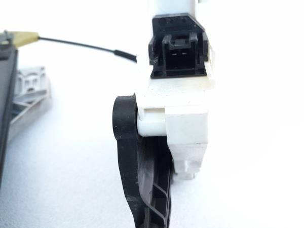 Elevador vidros trás esquerdo AUDI A4 Avant (8K5, B8)