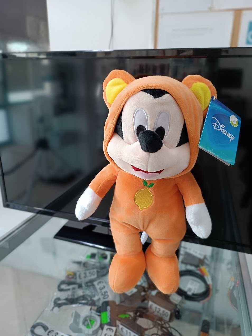 Novidade:Peluche Disney Mickey em BabySuit 35cm