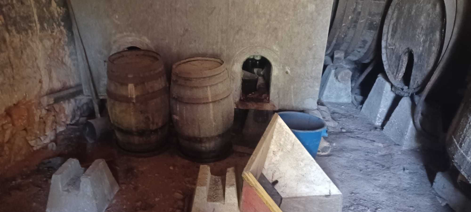 Balseiro e Pipas antigas