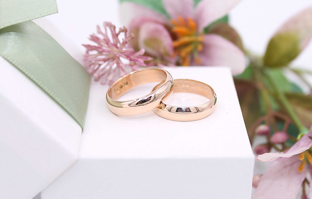 Złote obrączki p.585/8,18g