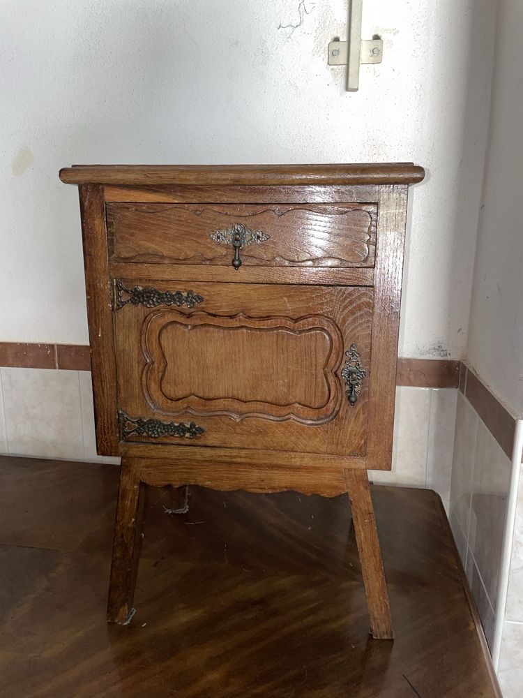 Secretária antiga
