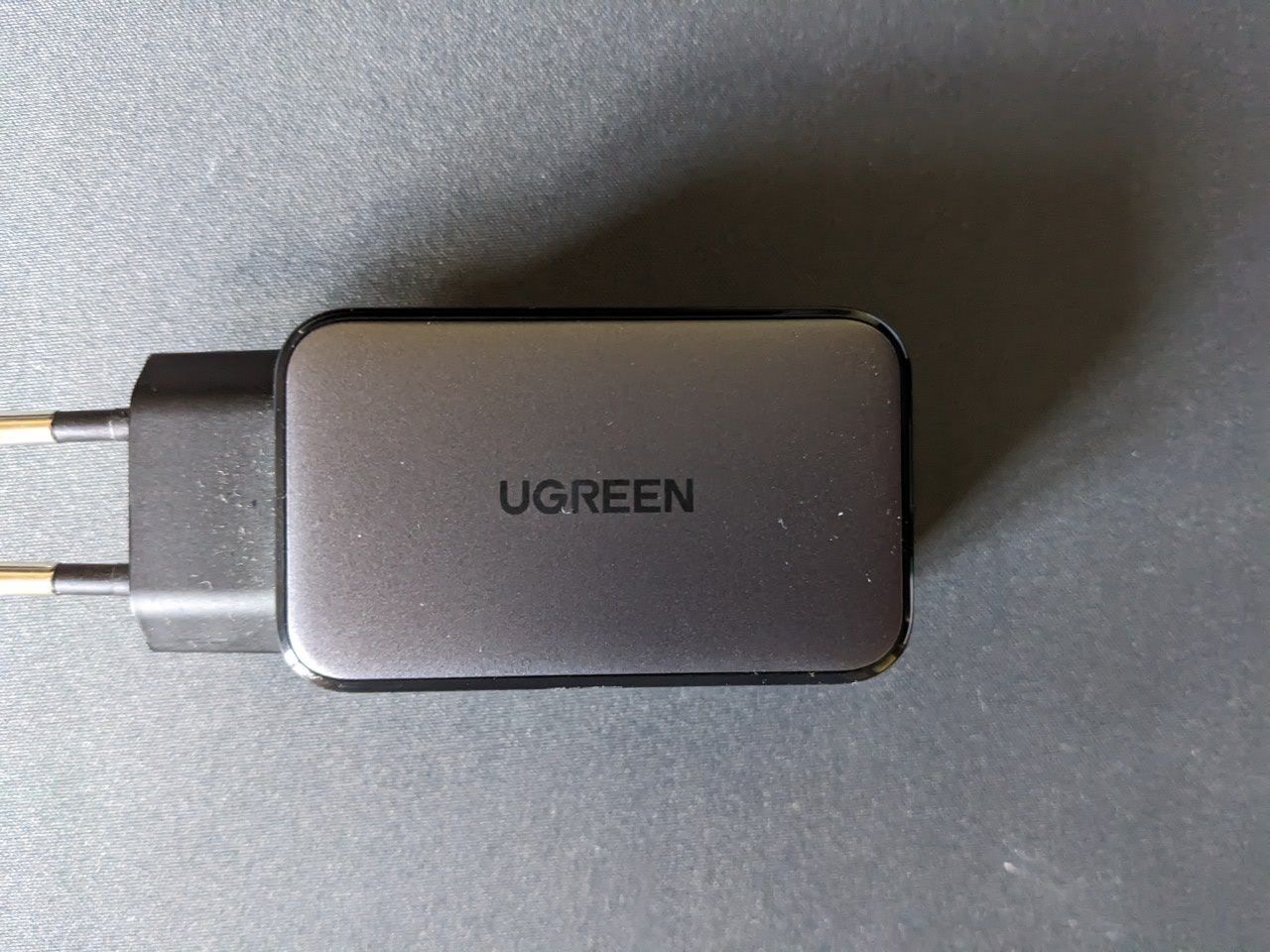 Зарядка Ugreen 65w