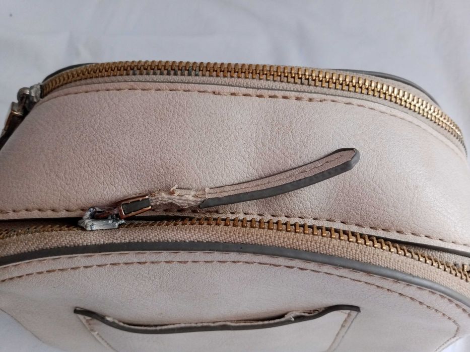 Сумки, клатчи разные  4 шт