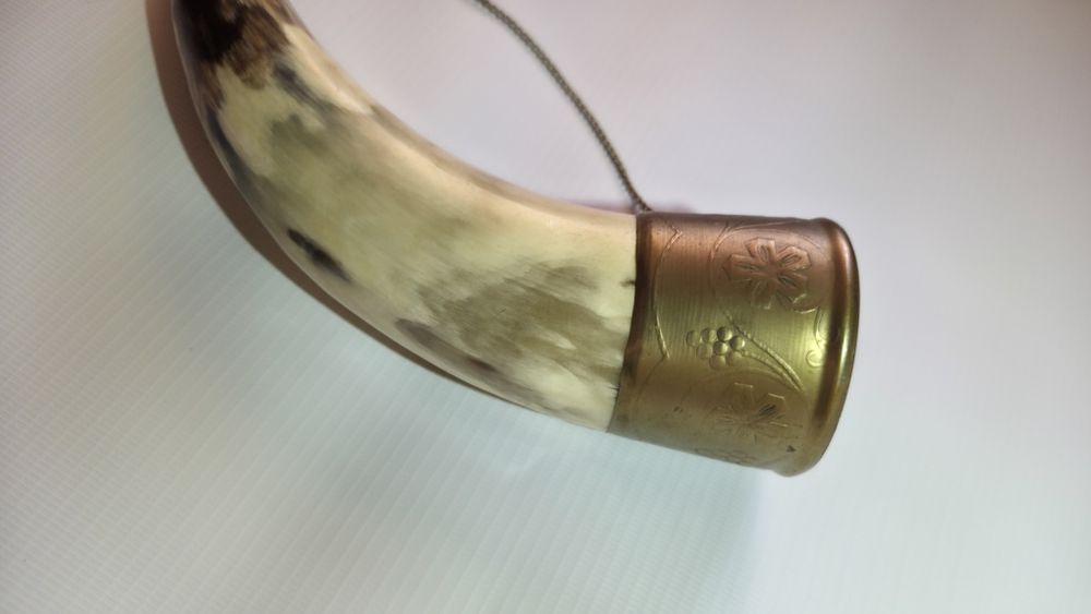 Róg myśliwski - Niemcy lata 60. Róg obfitości do picia, Mosiądz, 33 cm