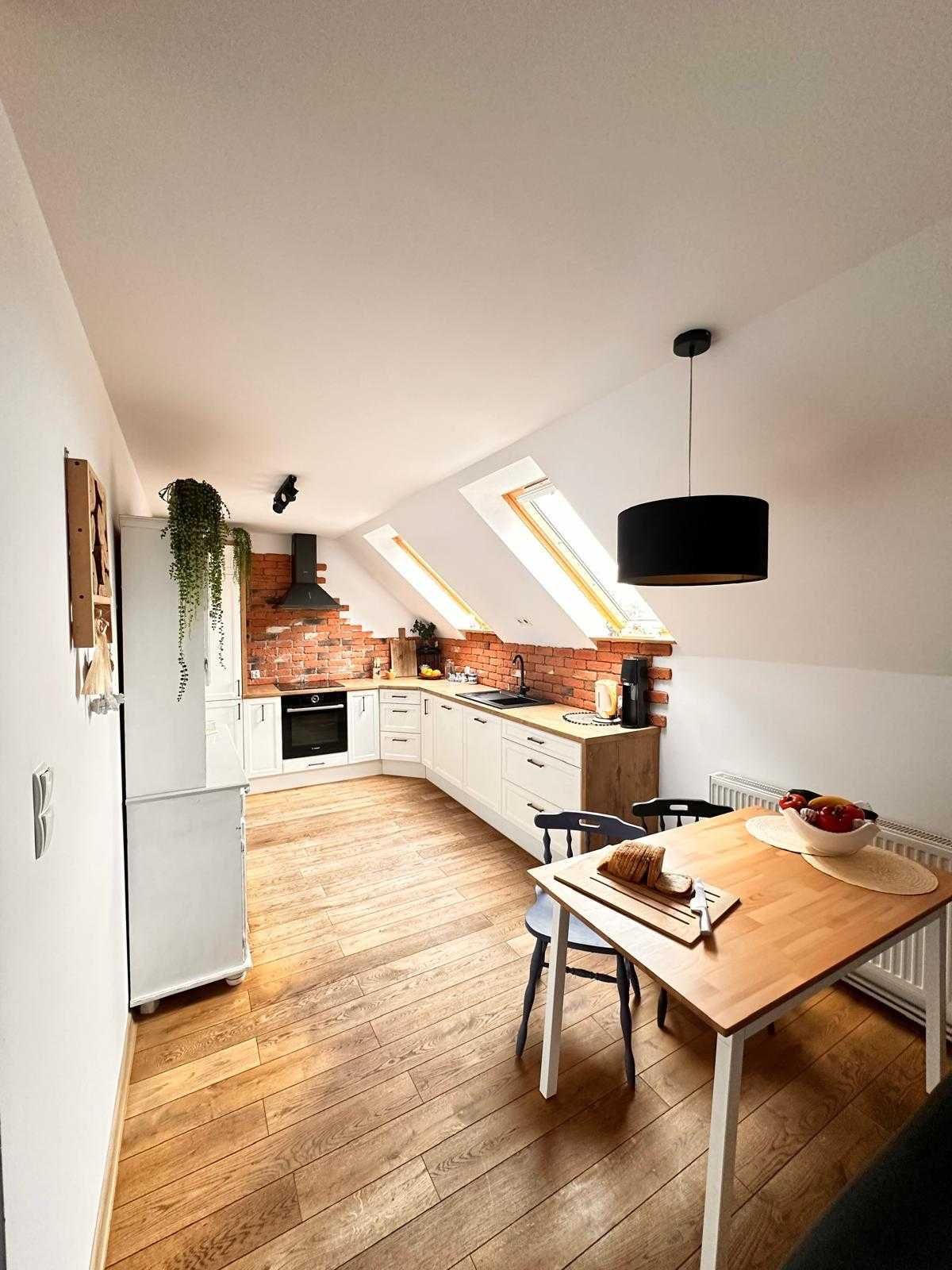 Domek dom apartament 4 osobowy nad samym jeziorem