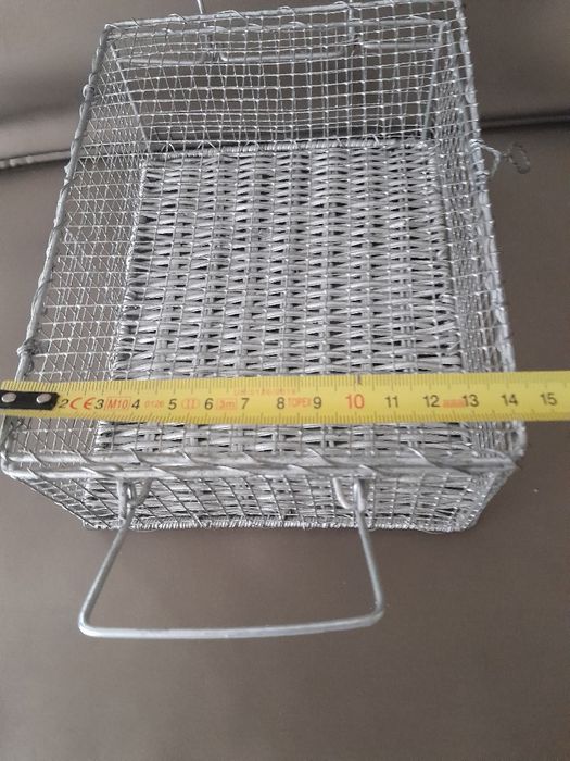Koszyczek,pojemnik,szkatułka druciana