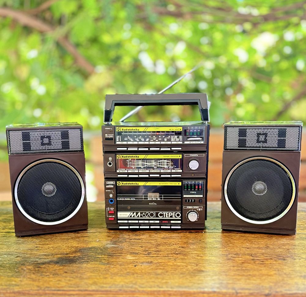Магнітола Radiotehnika МЛ-6102