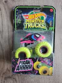 HotWheels Hot Wheels monster trucks świecący w ciemności piran-ahhhh