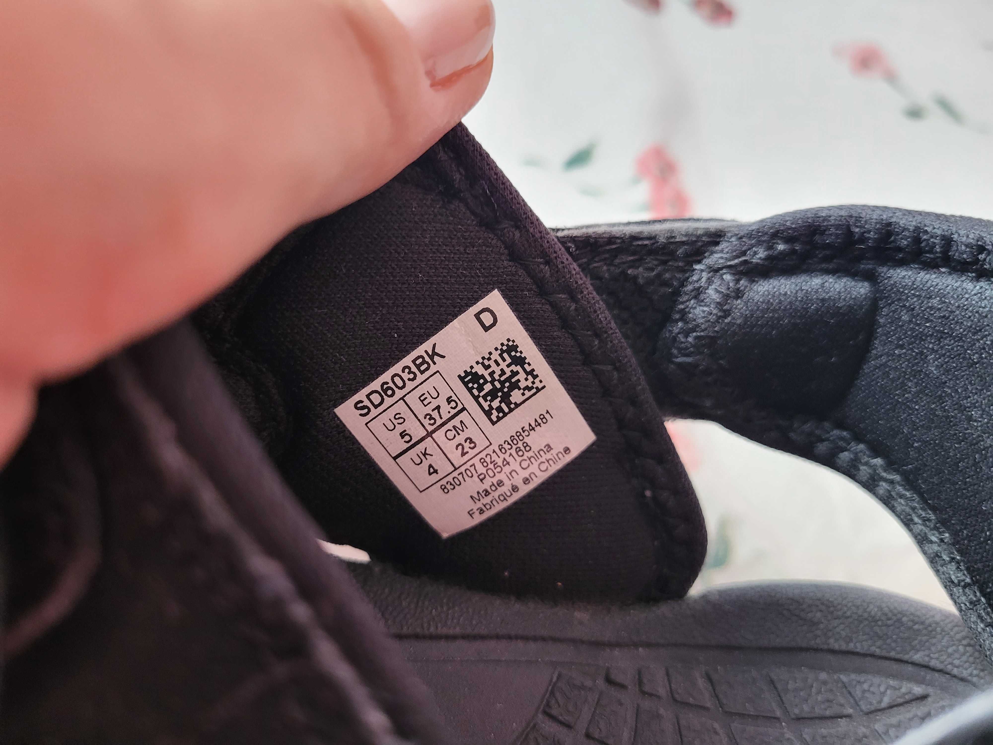 Sandały New Balance