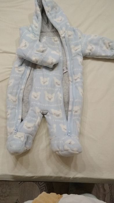 Продам почти новый теплый комбинезон