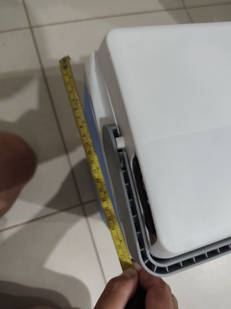 Geleira elétrica Crivit modelo 108075.