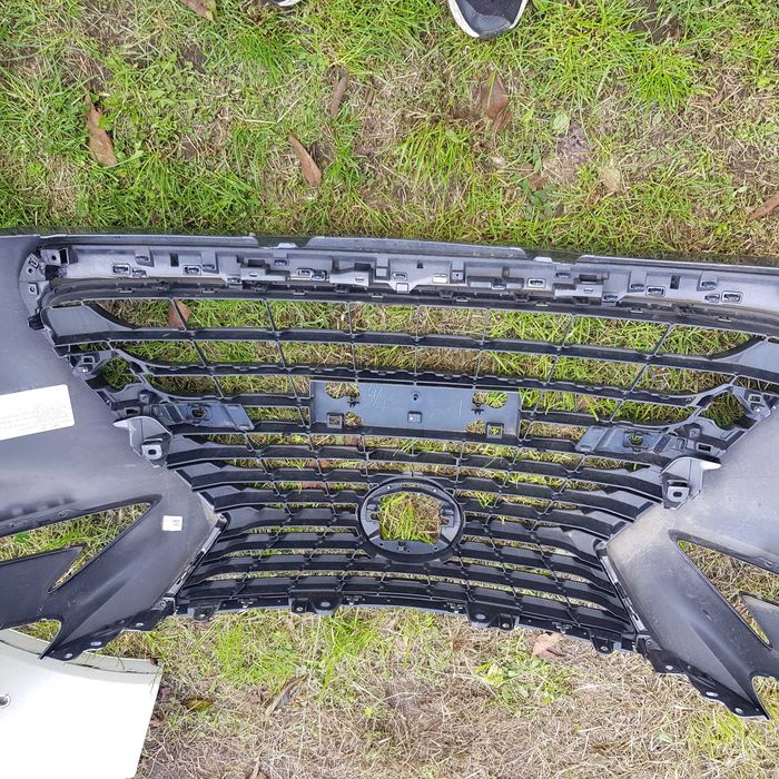 zderzak przód Lexus NX300H , NX200T lift 17-20