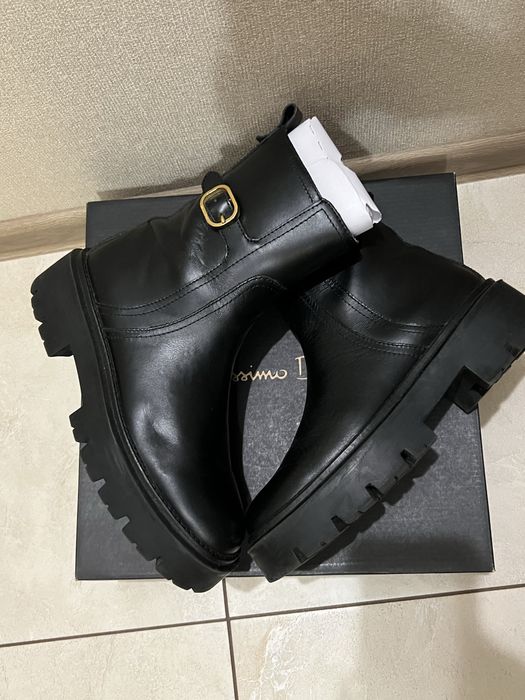 Шкіряні жіночі ботинки черевики Massimo Dutti чорні 38 розмір