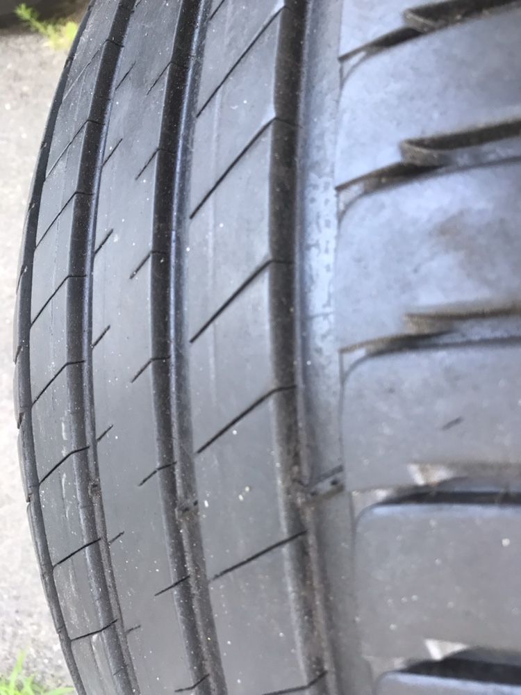 255 55 18 Michelin Latitude Sport 3