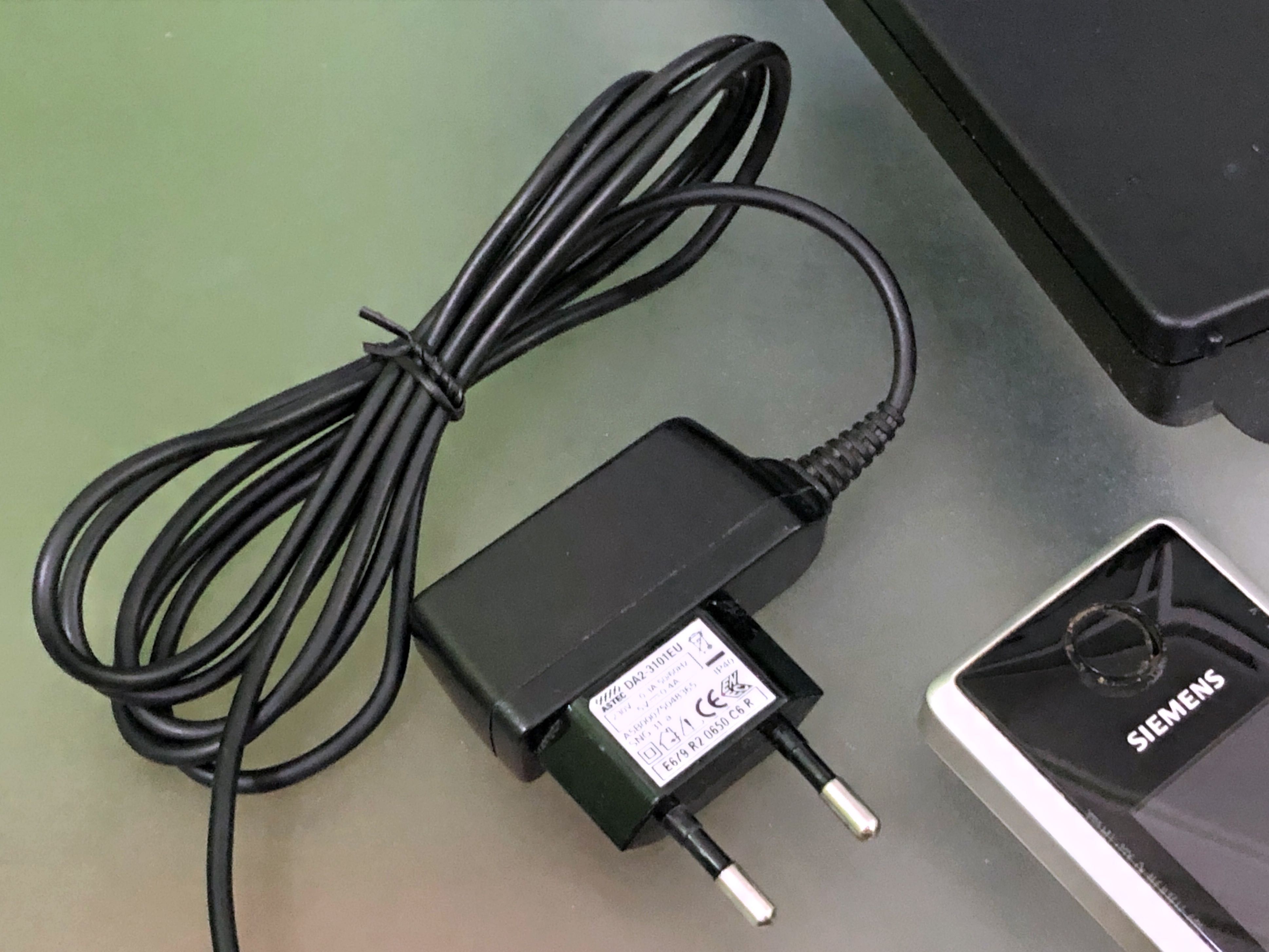 Siemens Gigaset SL565 Робочий радіотелефон стаціонарний домашній