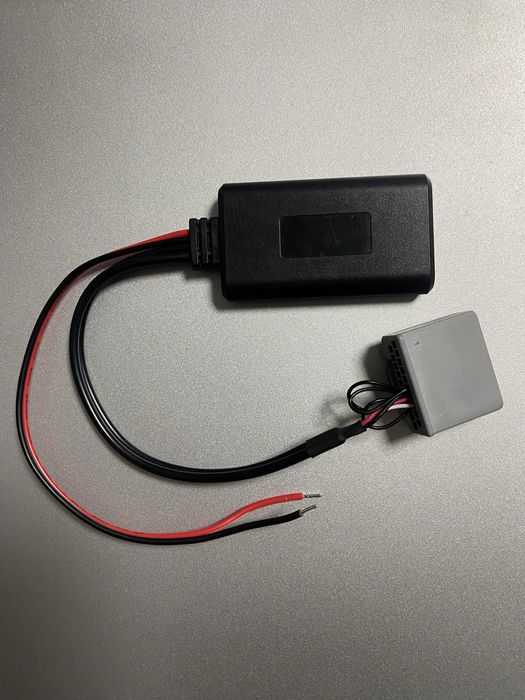 Автомобільний блютуз адаптер