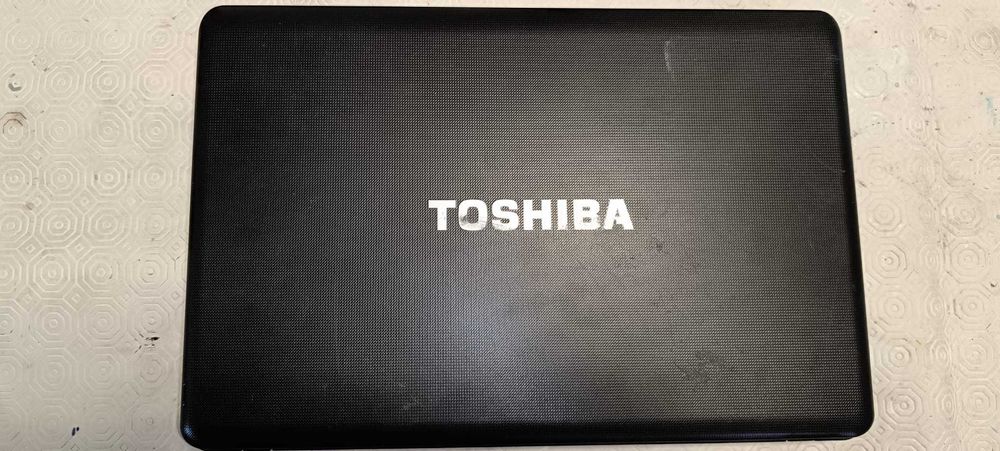 Toshiba Satellite C660-11W Recondicionado– 8GB RAM |SSD 512GB|Office