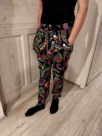 super spodnie vippi design piękne kolory wzorzyste na imprezę