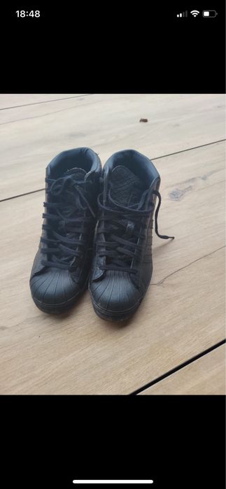 Buty Adidas superstar 23,5 cm