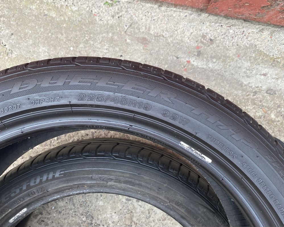 Шини 2шт літні R19 Bridgestone Dueler H/P Sport 225/45/19 пара