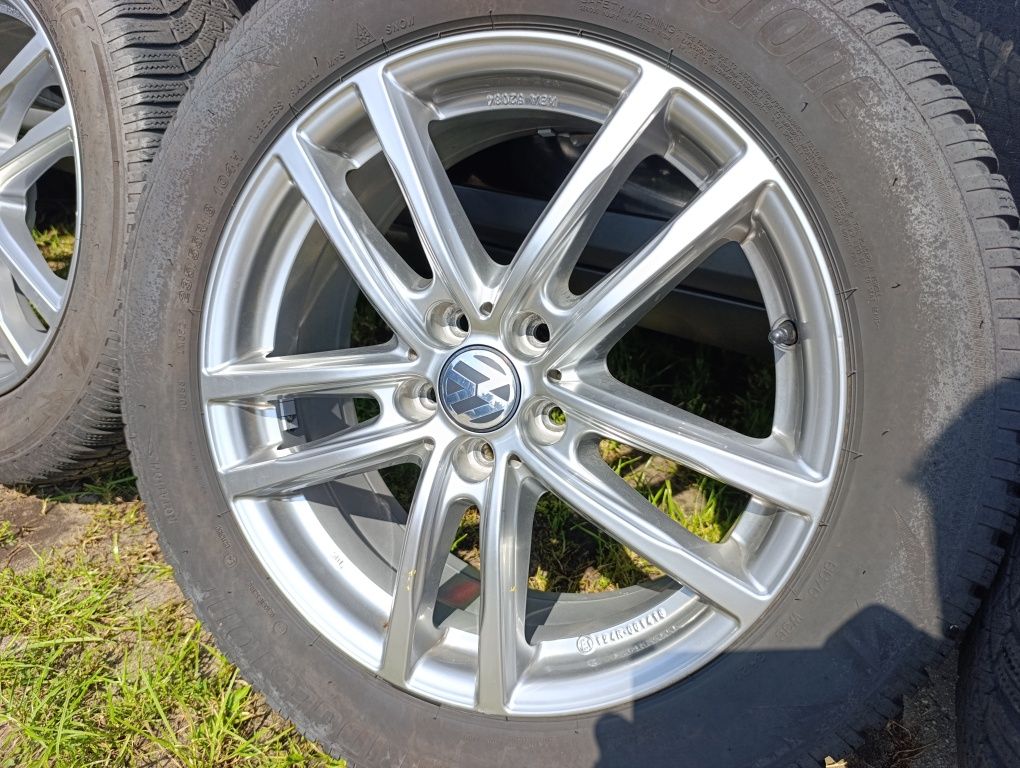 Tiguan II Passat felgi 18 cali z Niemiec 5 x 112 jak nowe