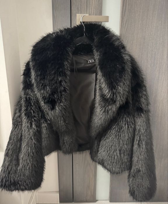 futerko czarne zara rozmiar L krótkie kurtka