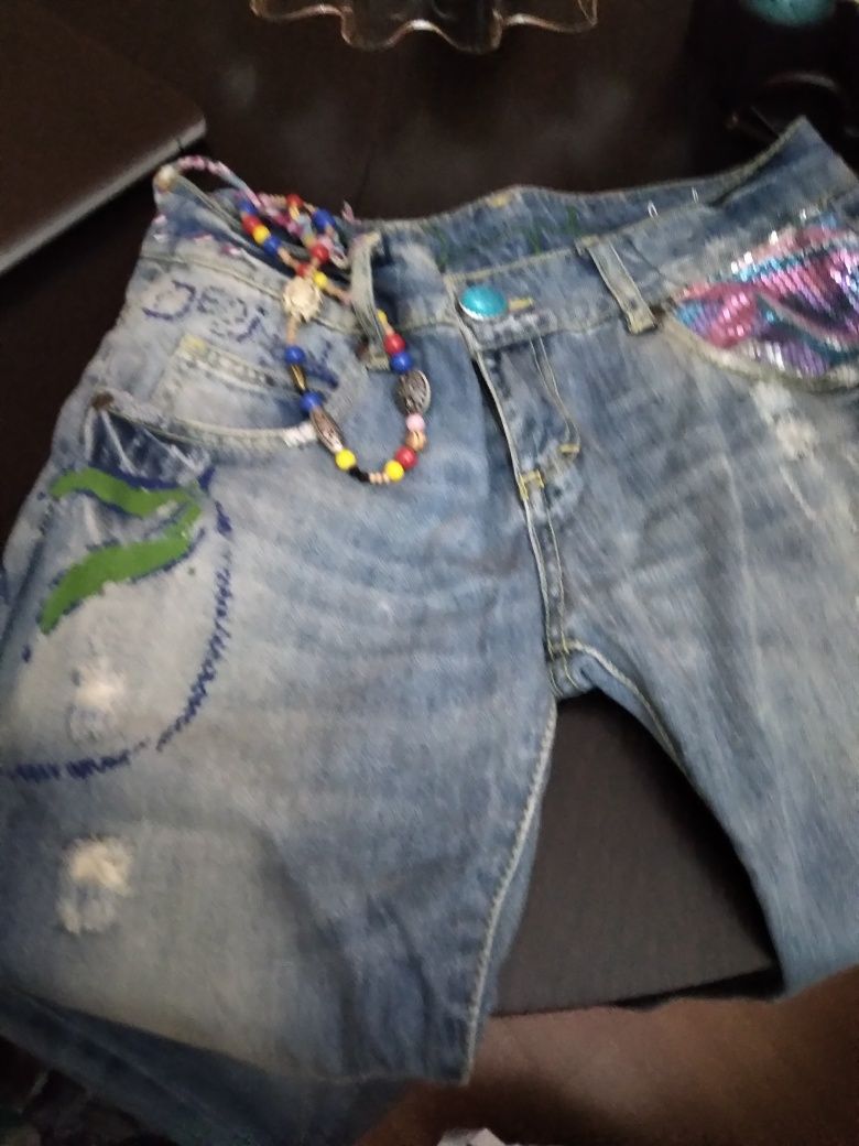 Calças desigual size 30