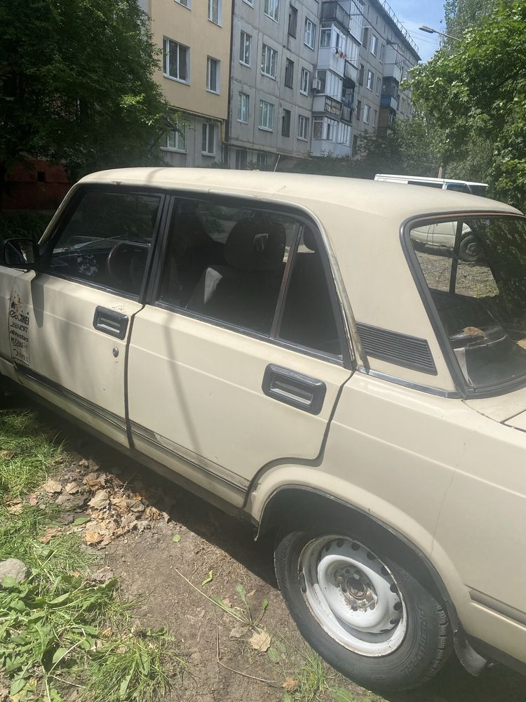 Продам Ваз 2105 срочно!