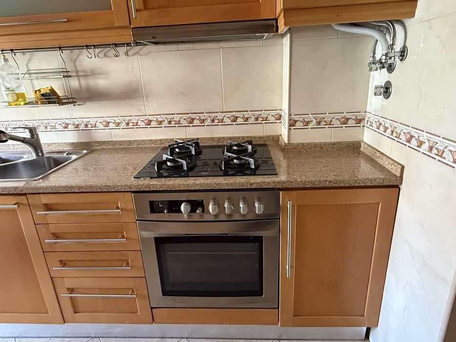 Cozinha completa - eletrodomésticos incluídos