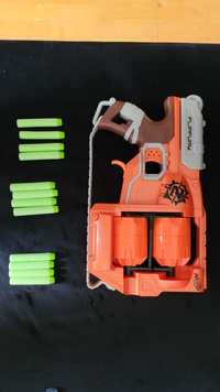 NERF Zombie strike flipfury i dwa gratis