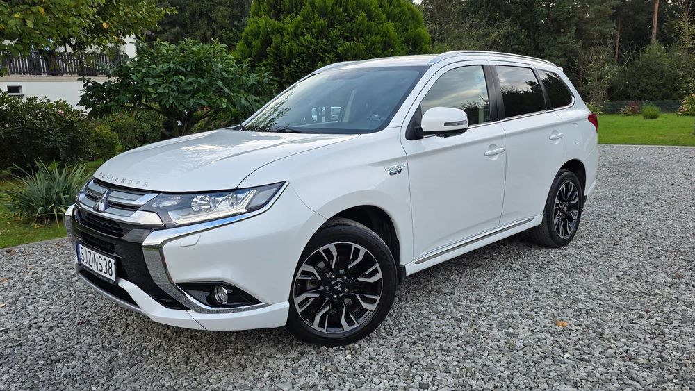 Mitsubishi Outlander Bezwypadkowy* Ks serwisowa* Hak* Alu x 8* Zadbany
