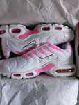Sapatilhas Nike novas