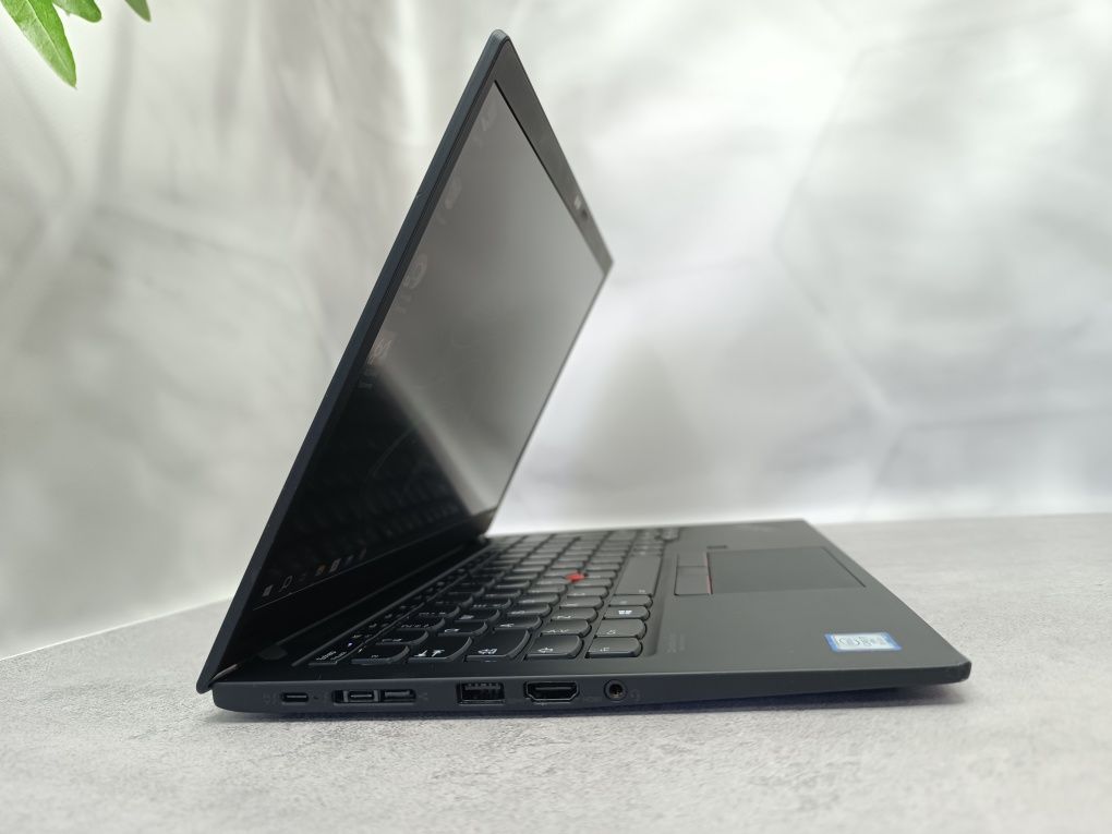 Сенсорний Lenovo ThinkPad X1 Carbon 7th/i7-8665U/16/256/Full HD IPS