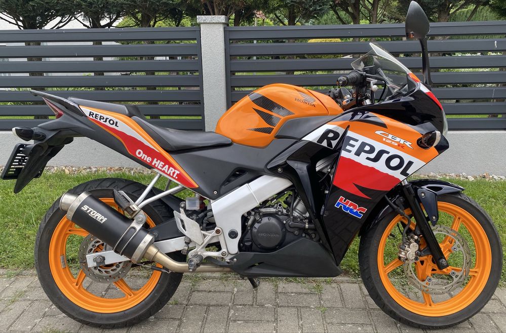 Honda CBR 125 Repsol wtrysk niski przebieg ( gpr, yzf, rs4, duke)