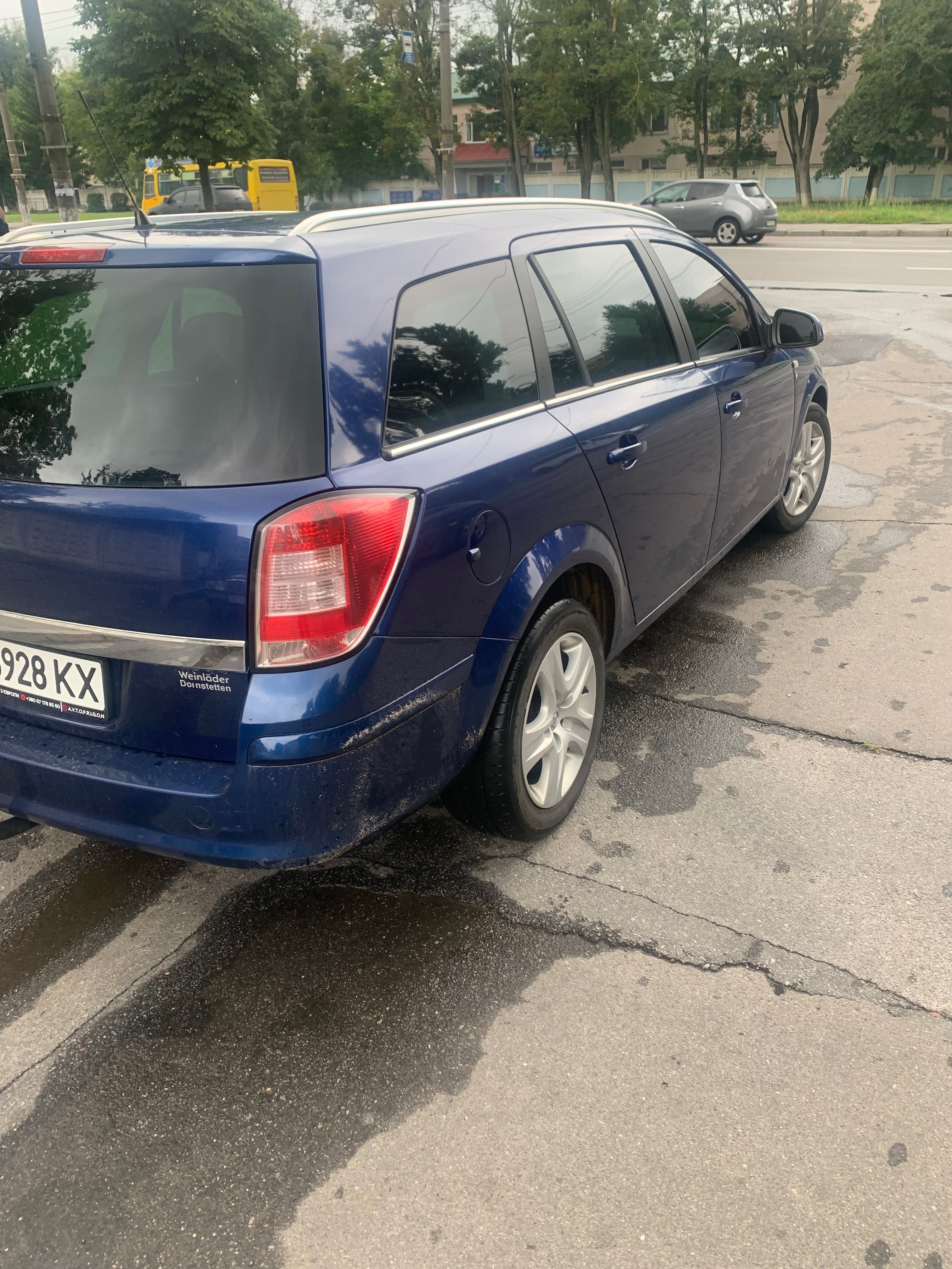 Opel Astra 1.6 бензин