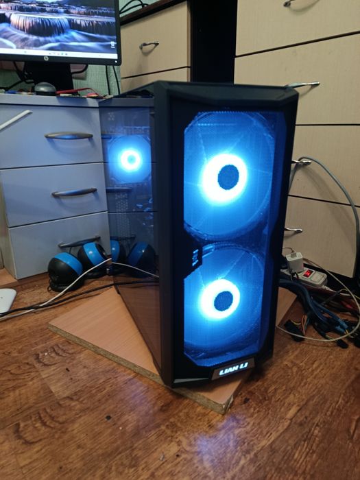 Комп'ютер на Ryzen 5 5600x. DDR4-32gb.RX-6600. Водянка 360мм