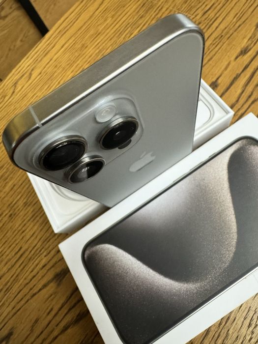 IPhone 15 Pro 256gb ідеал 10/10 батарея 87%