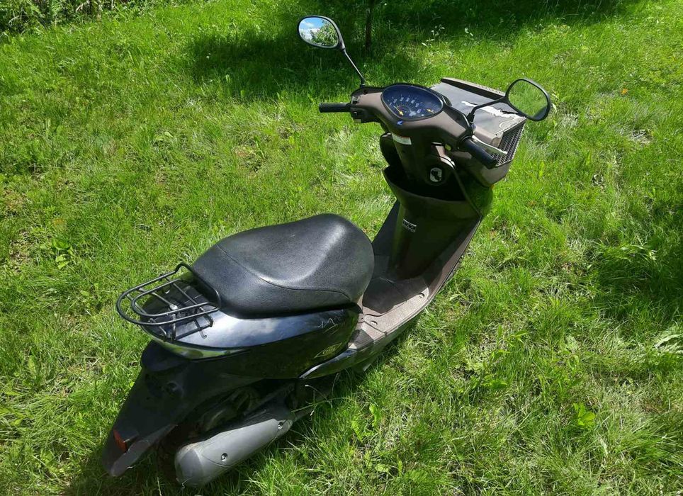 Продам скутер honda cesta 62