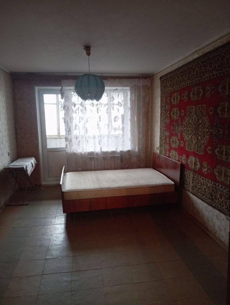 Продам 4-комн квартиру в районе Донецкое шоссе
