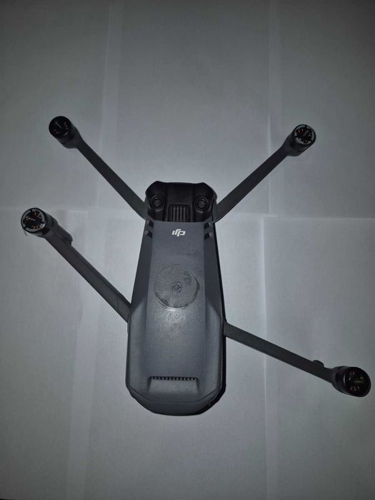 Дрон DJI Mavic 3 PRO