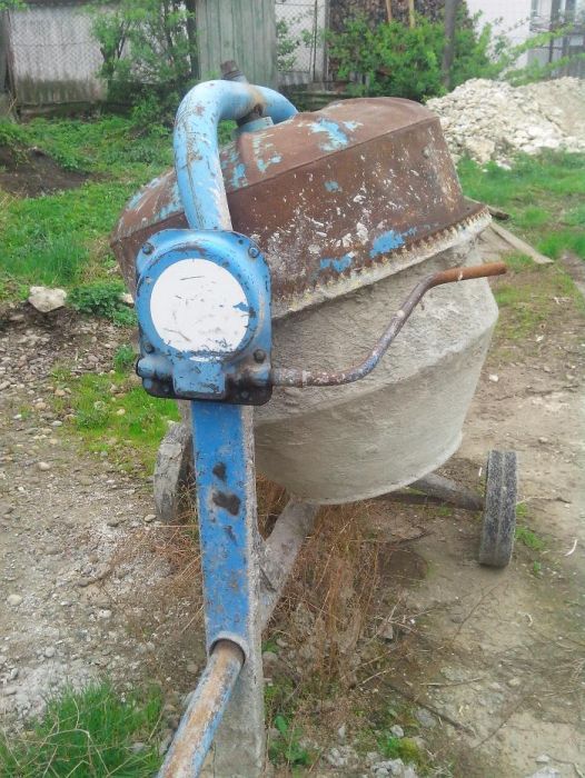 здаються в аренду бетономішалки