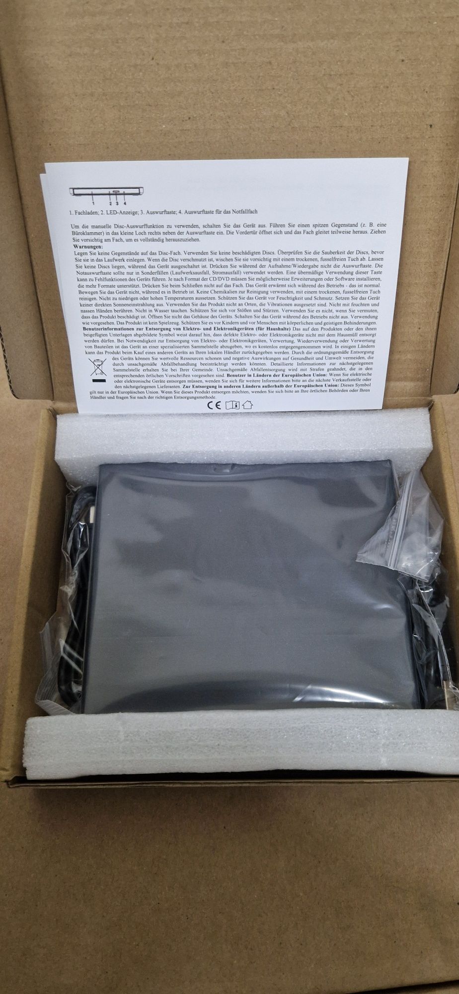 Zewnętrzna nagrywarka odtwarzacz DVD/CD na USB