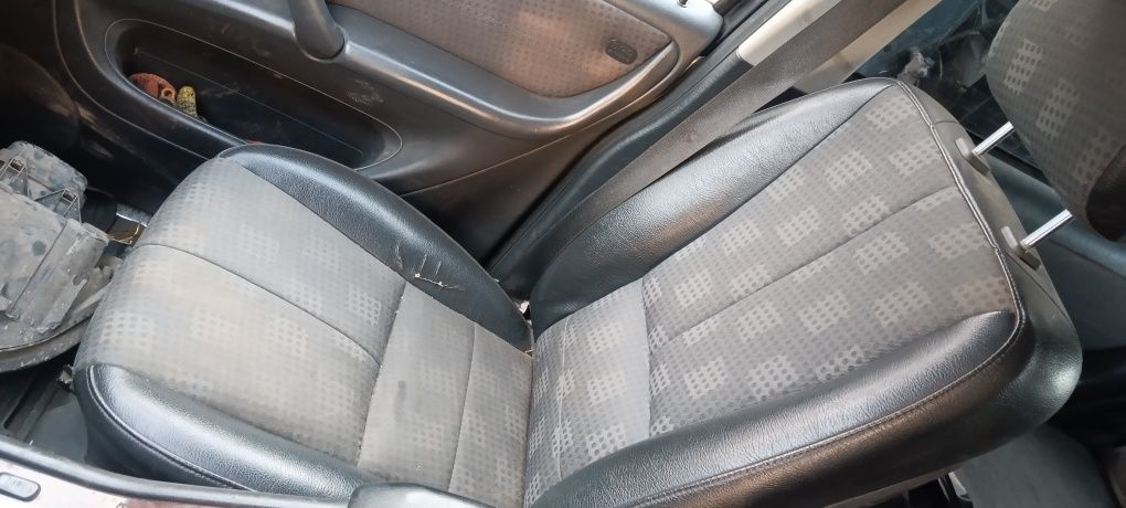 Запчастини Мерседес ML 270 W163 4×4 автомат двигун 2.7 дизель