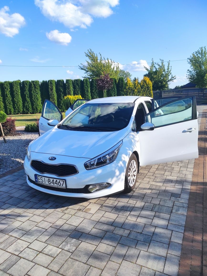 Samochód osobowy Kia cee'd