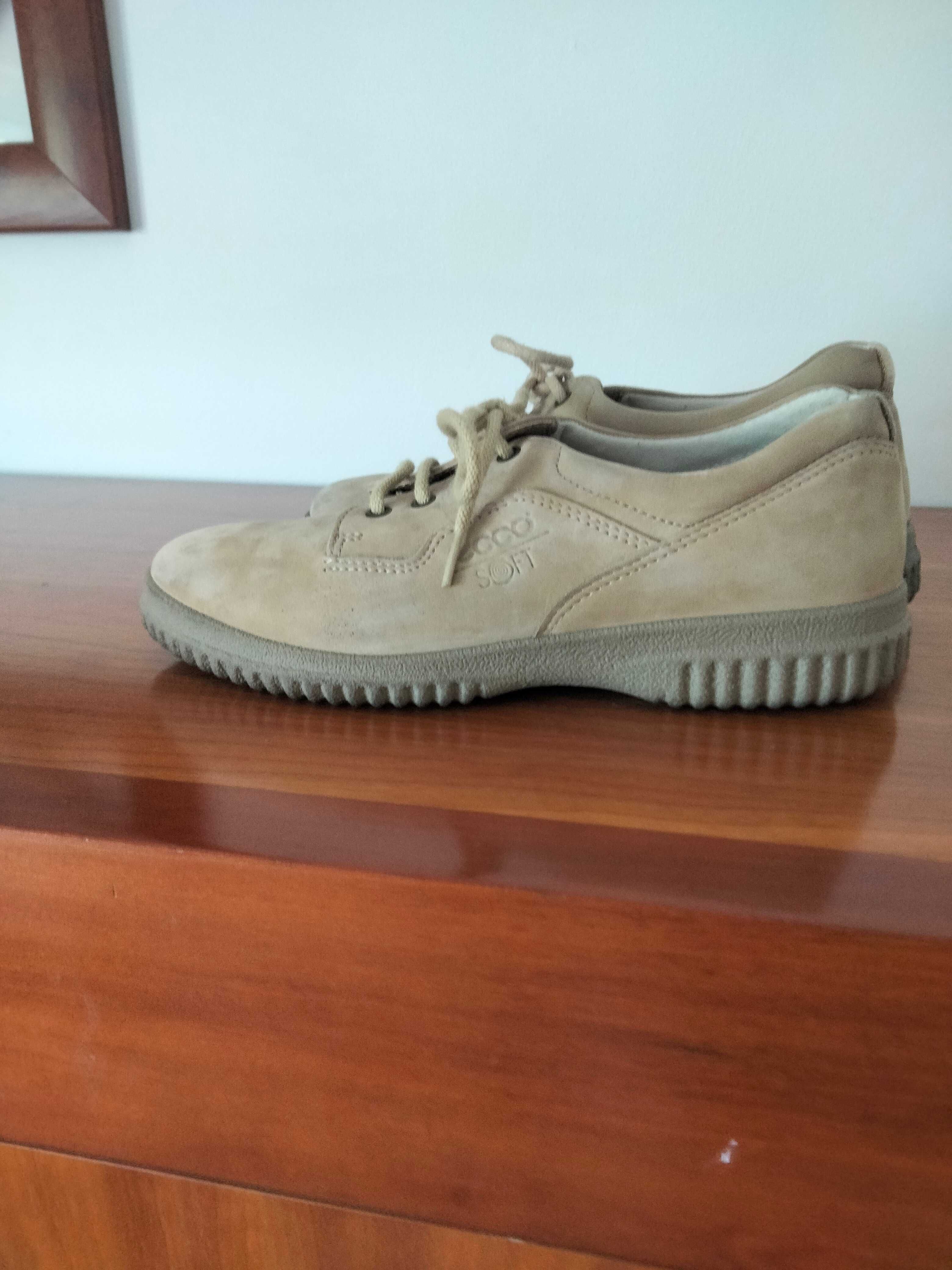 Sapatos Eco conforto