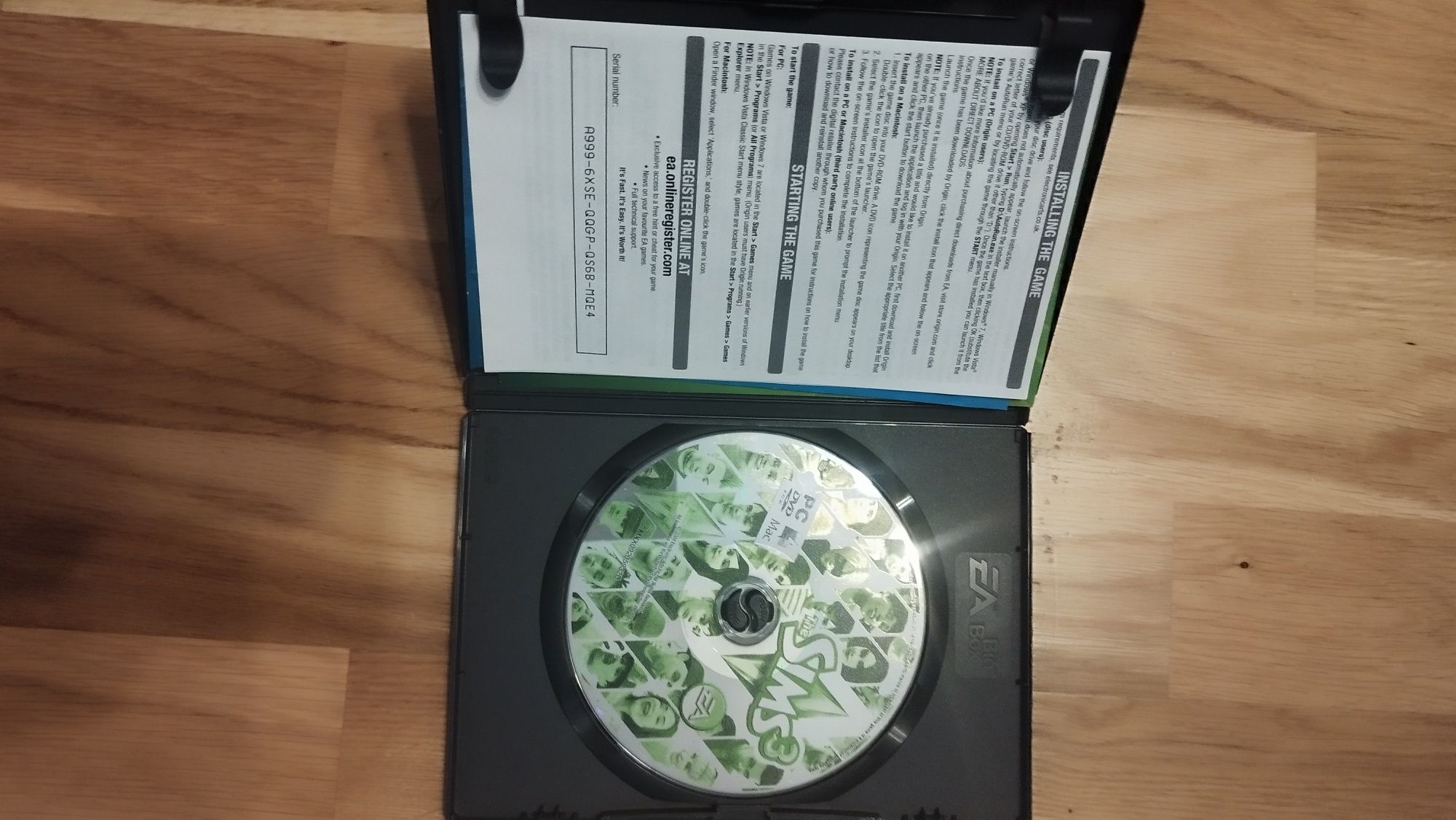 Gra Sims 3 na komputer z dodatkiem