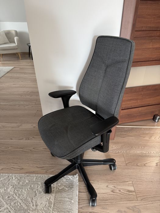 Kinnarps 6000 free float, wszystkie mechanizmy sprawne